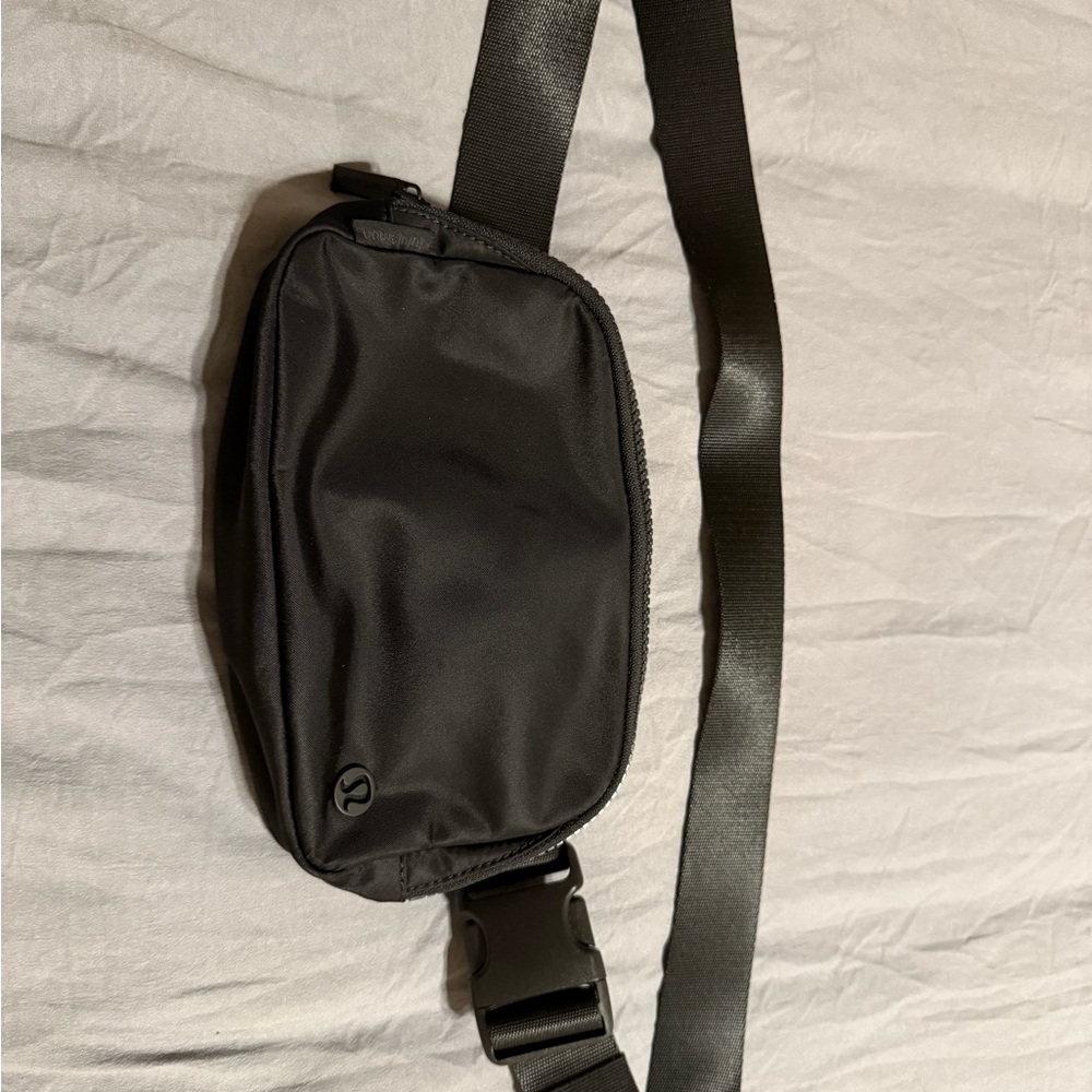 lululemon athletica Black Belt Bag